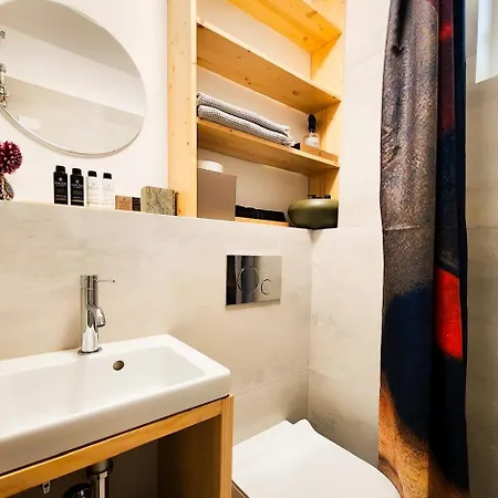 Beslinda's Cosy Haven - Blloku, Apartment